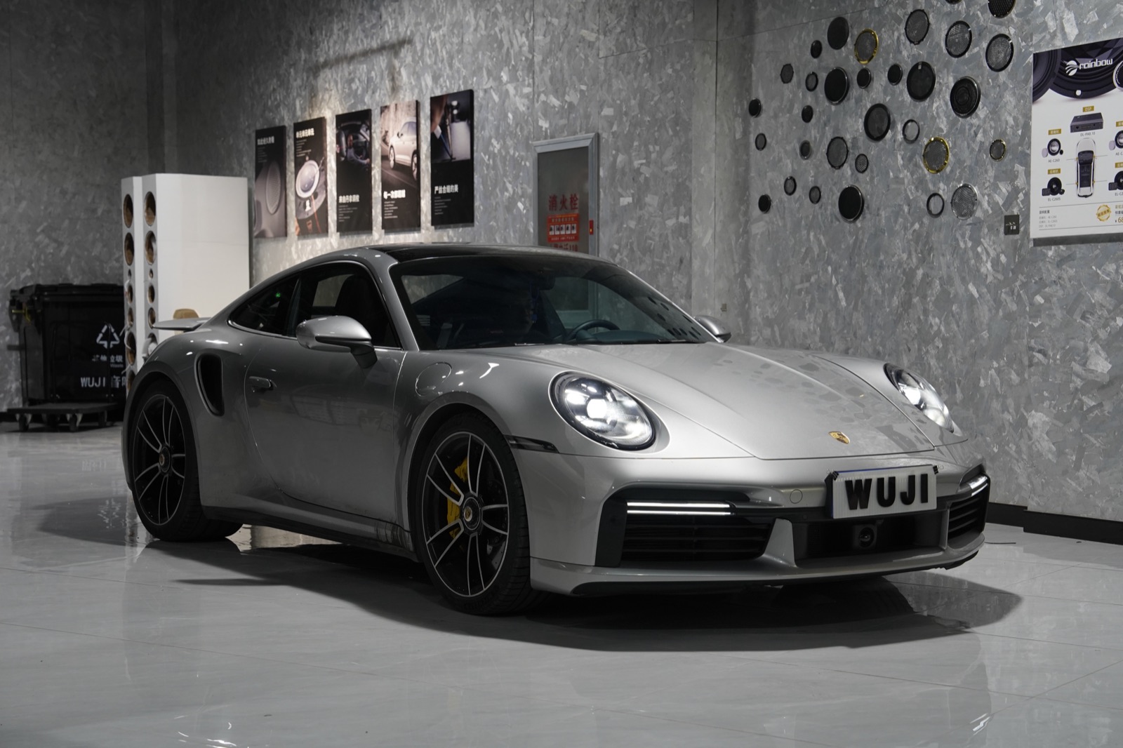 保时捷911 Turbo S音响改装升级-捷力C7高音+魔雷IR中音中低音+喜力士DSP ULTRA S-义乌无极WUJI汽车音响